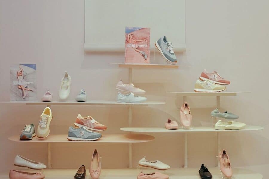 FitFlop x Pantone Mengubah Kenyamanan lewat Warna