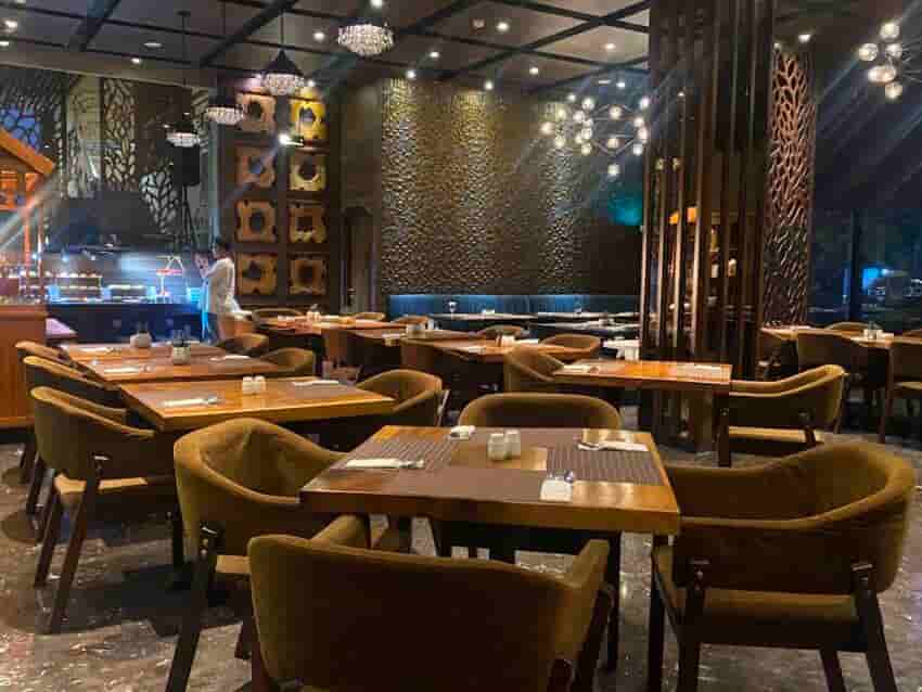 Nikmati Sensasi BBQ Premium dengan Suasana Santai dan Hiburan Live Music
