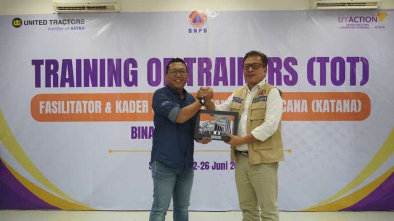 United Tractors Perkuat Kesiapsiagaan Desa Binaan melalui Training of Trainers Kampung Tangguh Bencana