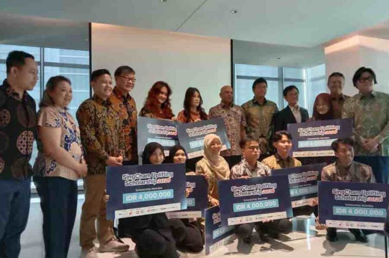 SingCham Uplifting Scholarship: Bekali Mahasiswa Indonesia dengan Beasiswa dan Kesempatan Magang