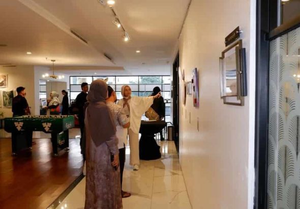 Pameran Kolektif “Studio di Jam 34”, Kolaborasi de Braga by ARTOTEL & Kolektif Seni STUD
