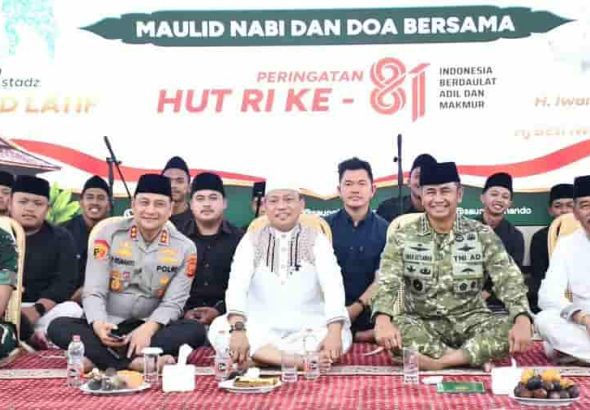 Peringati HUT Ke-81 RI & Maulid Nabi, 3.000 Jemaah Padati Tabligh Akbar di Ciwidey