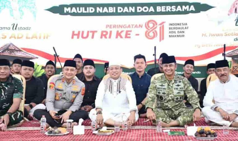 Peringati HUT Ke-81 RI & Maulid Nabi, 3.000 Jemaah Padati Tabligh Akbar di Ciwidey
