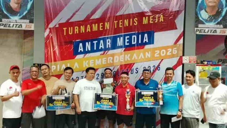 beritakota.id & PWI Kota Depok Gelar Turnamen Tenis Meja Antarmedia