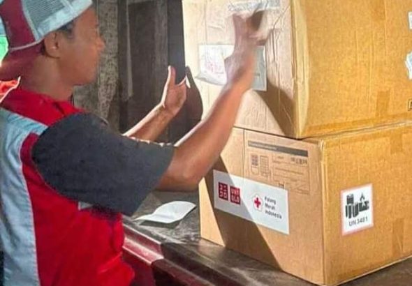 UNIQLO Salurkan Bantuan untuk Pemulihan Warga Terdampak Bencana di Flores & Lombok