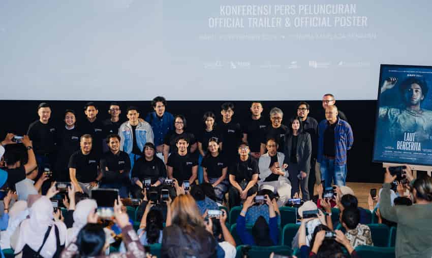 Trailer dan Poster Resmi Film Laut Bercerita Rilis!