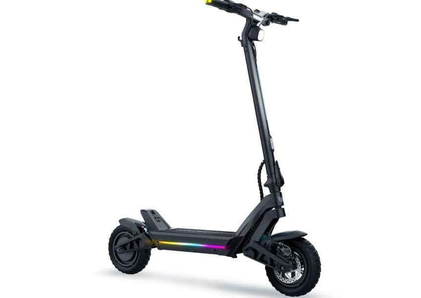 Acer Perkenalkan e-Scooter Terbaru, Predator ES Thunder Pro