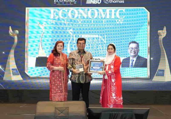Kembangkan Human Capital untuk Masa Depan, United Tractors Raih Penghargaan IHCA 2026