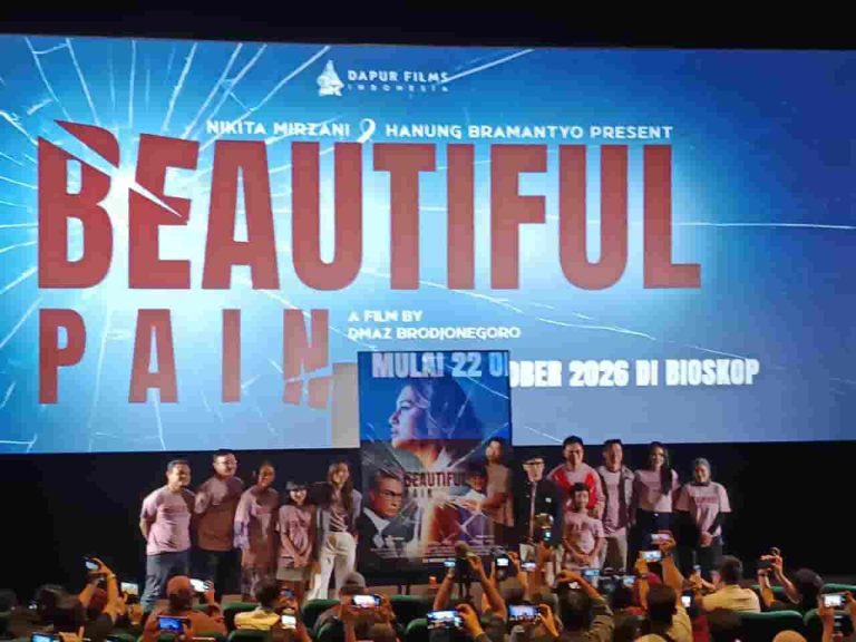 Raihaanun Wakili Perempuan dengan Trauma dalam Film 'Beautiful Pain'