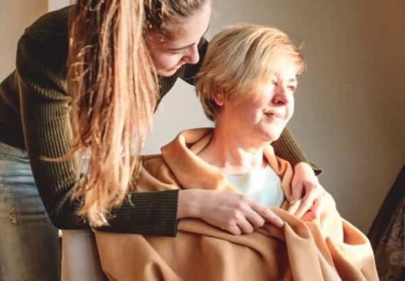 Kemenkes Ingatkan Risiko Burnout Caregiver bagi Anggota Keluarga yang Mengambil Peran Caregiver