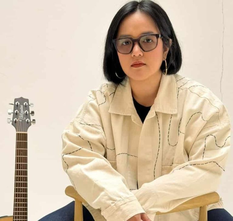 Seche Resmi Debut Lewat "Apa Adanya", Refleksi Perjalanan Hidup dari Seorang Musisi yang sudah Lama Berkarya di Balik Layar