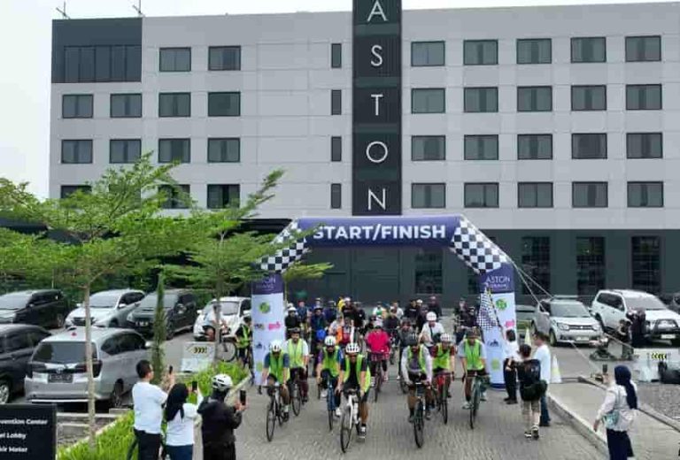 Aston Serang Gelar Gowes Bike Terkait HUT Ke-3