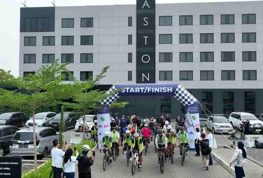 Aston Serang Gelar Gowes Bike Terkait HUT Ke-3