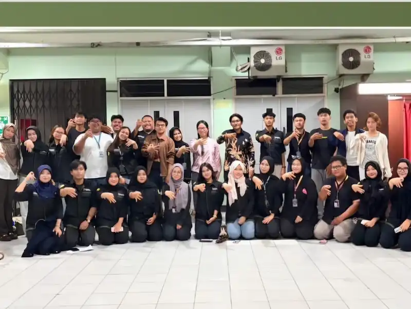 BEM UPNVJ Gelar BERSUARA #2 Bongkar Fenomena Glass Ceiling di Kampus