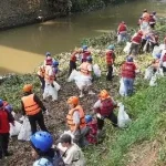 Sungai Bersih, Masyarakat Lebih Sehat dan Berdaya: Prudential Indonesia Dorong Aksi Bersama di Ciliwung