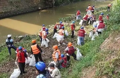 Sungai Bersih, Masyarakat Lebih Sehat dan Berdaya: Prudential Indonesia Dorong Aksi Bersama di Ciliwung